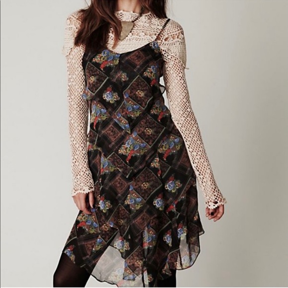 FREE PEOPLE Tiered Handkerchief Floral Print - Picture 6 of 7